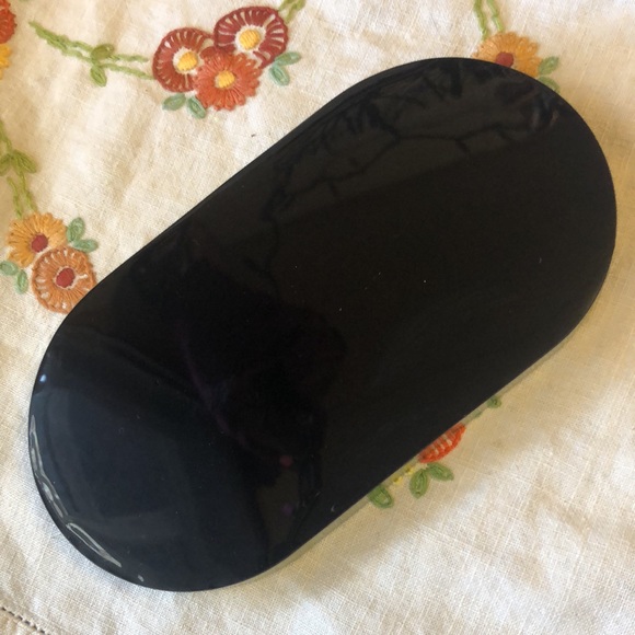 Handmade glow in the dark resin tray - Picture 6 of 6